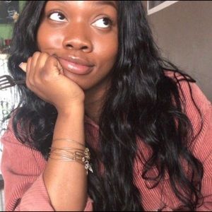 Meet your Posher, Zee